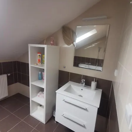 Svítkov 79 Apartmán *