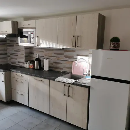 Svítkov 79 Apartmán