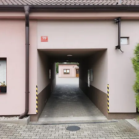 Svítkov 79 * Pardubice