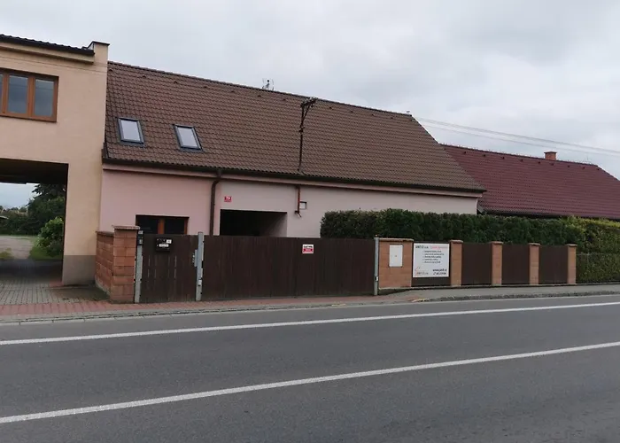 Svítkov 79 Apartamento Pardubice